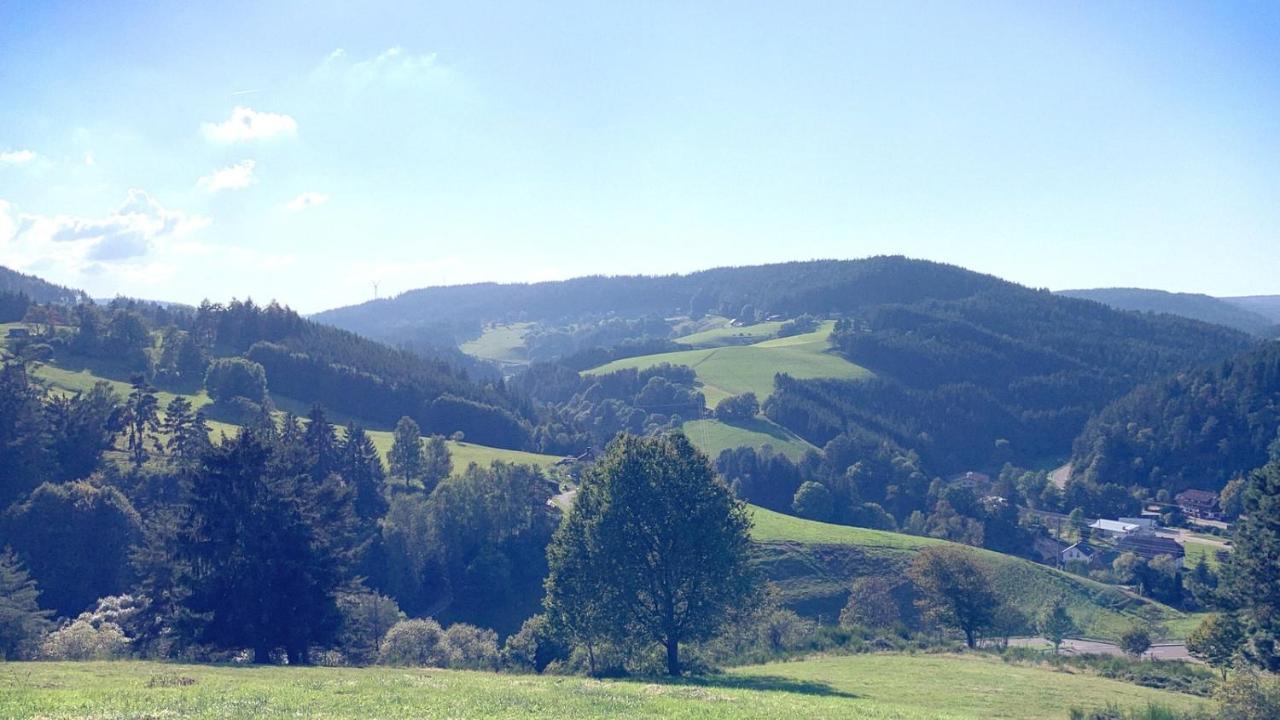 SchönwaldeDaheim Im Hirschenアパートメント エクステリア 写真